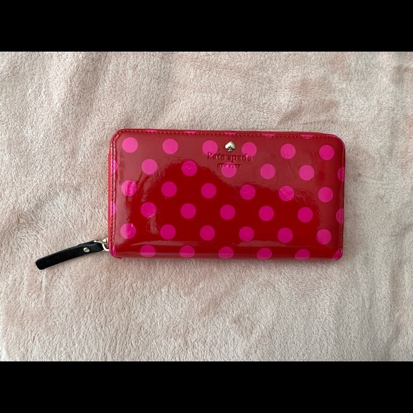 kate spade Handbags - Kate Spade Polka Dot Wallet